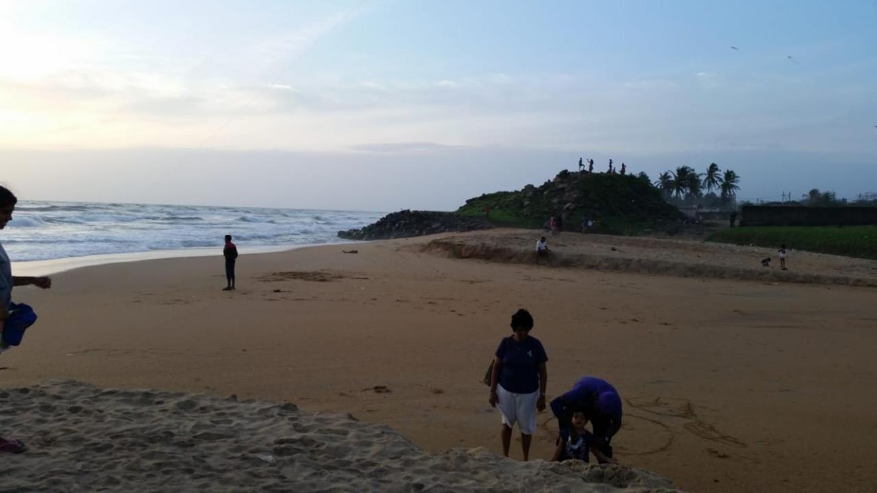 Noahs Ark Transit Stay Moratuwa Buitenkant foto